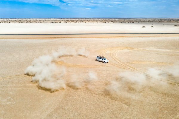 How to Effectively Utilize a Limited Slip Differential in a Drift Car?